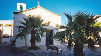 Caprarica del Capo - Piazza Crocefisso - Chiesa del Crocefisso